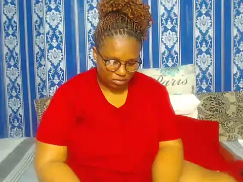 Snapshot of JUICEYLIPS333 chatting on September 2025 05:53:02 AM JUICEYLIPS333 online show from September 2025 05:53:02 AM