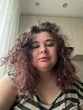 AliceCurlyX online show from February 2026 09:41:02 AM