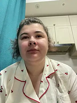 AliceCurlyX online show from March 2026 04:35:01 PM