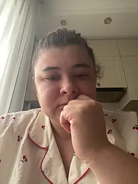 AliceCurlyX online show from March 2026 10:56:01 AM