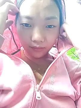 Ananine online show from October 2025 08:37:01 AM