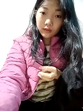 Ananine online show from November 2025 12:21:02 AM