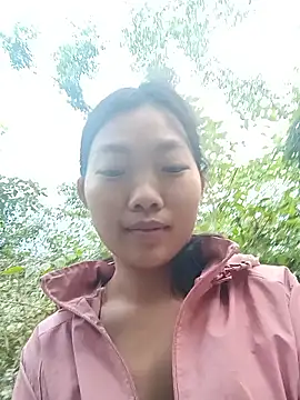 Ananine online show from April 2026 11:43:02 PM