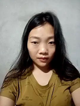 Ananine online show from April 2026 10:57:02 PM