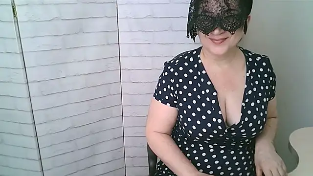 Snapshot of Helen_xi_ chatting on April 2026 04:21:02 AM Helen xi online show from April 2026 04:21:02 AM