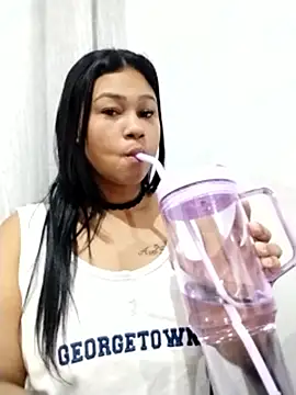 Snapshot of Tigresa23 chatting on September 2025 08:13:02 PM Tigresa23 online show from September 2025 08:13:02 PM