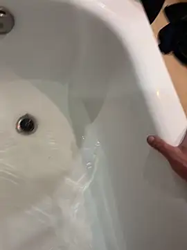 Darekjapa online show from November 2025 12:35:01 AM