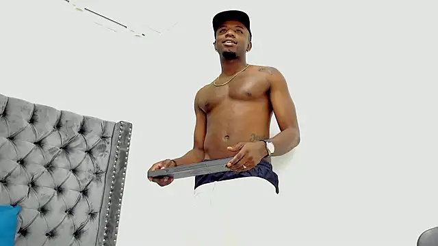 DOUGLAS 099 online show from October 2025 12:57:02 PM