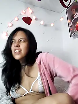 Queen Ashly online show from March 2026 02:08:02 AM