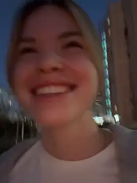 SMELLSEX online show from September 2025 04:40:01 PM