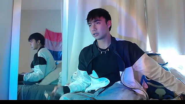 Noah Blaze online show from November 2025 08:21:01 PM