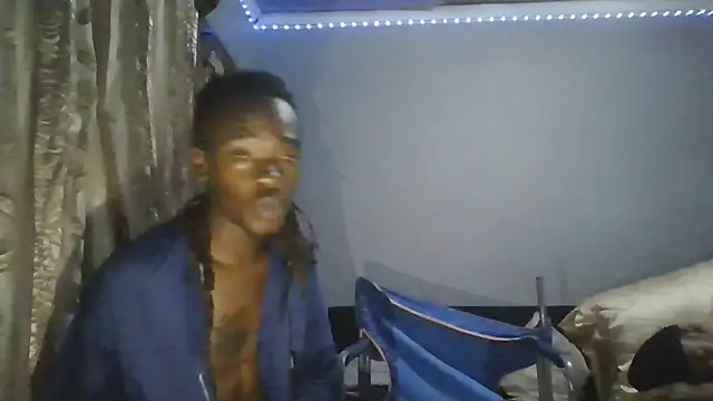 Nykho17 online show from November 2025 09:27:01 PM