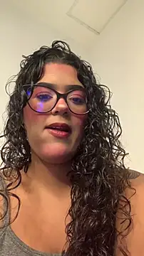 Snapshot of caritobeachdh chatting on October 2025 06:35:02 AM caritobeachdh online show from October 2025 06:35:02 AM