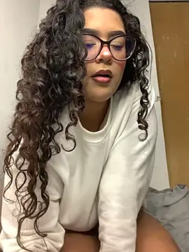 Snapshot of caritobeachdh chatting on November 2025 06:01:01 AM caritobeachdh online show from November 2025 06:01:01 AM