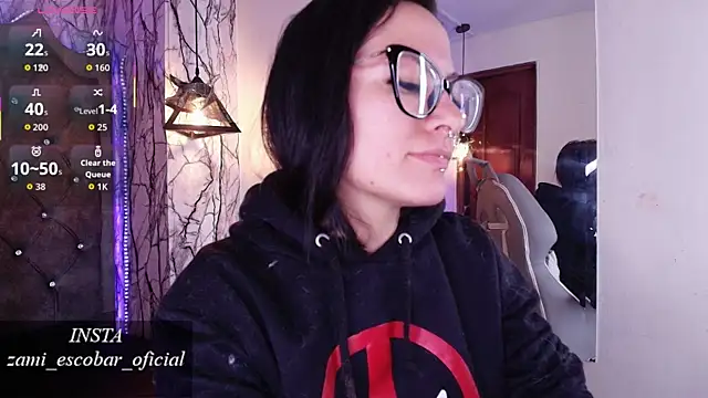 Zami Escobar of online show from January 2026 06:33:01 PM