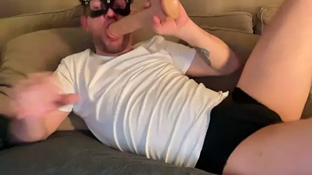 Snapshot of Rimvideo chatting on March 2026 10:38:02 PM Rimvideo online show from March 2026 10:38:02 PM