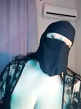 Snapshot of lilyan12 chatting on December 2025 09:57:01 PM lilyan12 online show from December 2025 09:57:01 PM