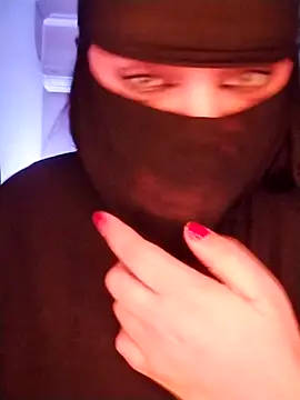 Snapshot of lilyan12 chatting on March 2026 12:14:01 AM lilyan12 online show from March 2026 12:14:01 AM