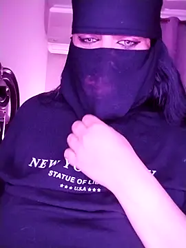 Snapshot of lilyan12 chatting on March 2026 02:16:01 AM lilyan12 online show from March 2026 02:16:01 AM