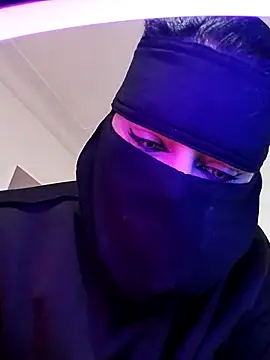 Snapshot of lilyan12 chatting on April 2026 01:17:02 AM lilyan12 online show from April 2026 01:17:02 AM