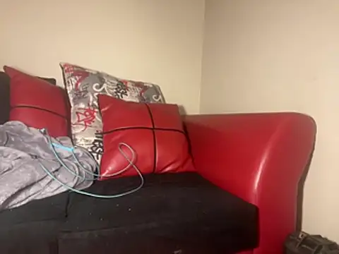 Snapshot of princesslivv chatting on April 2026 03:46:01 AM princesslivv online show from April 2026 03:46:01 AM