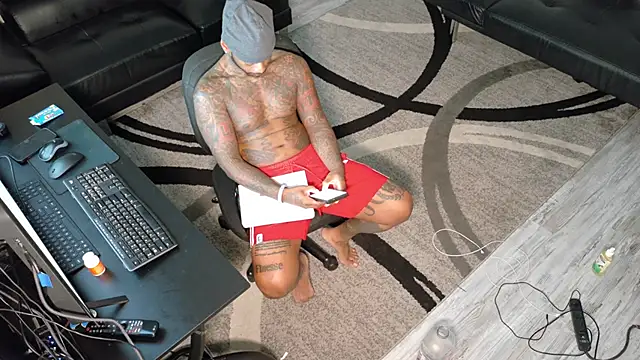 SLANGONDEMHOES online show from September 2025 09:15:02 PM