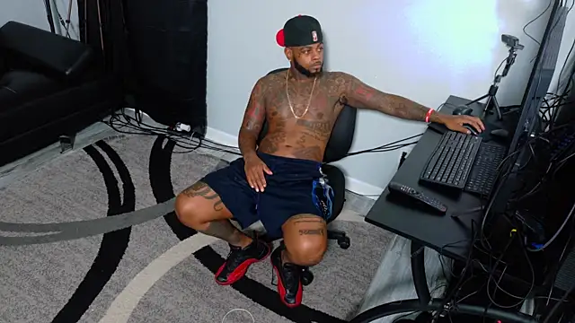 SLANGONDEMHOES online show from November 2025 09:21:02 PM