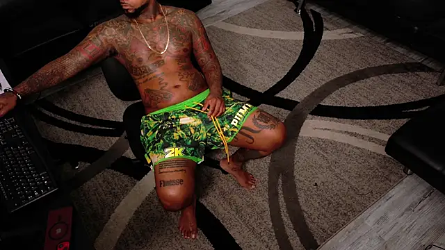 SLANGONDEMHOES online show from March 2026 11:46:01 AM