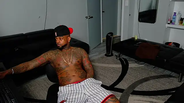 SLANGONDEMHOES online show from April 2026 09:45:01 PM