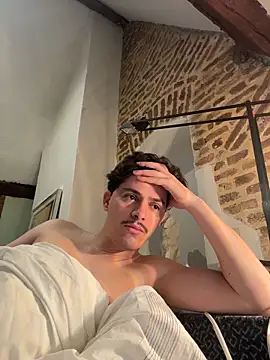 dock 75 online show from November 2025 08:37:01 AM