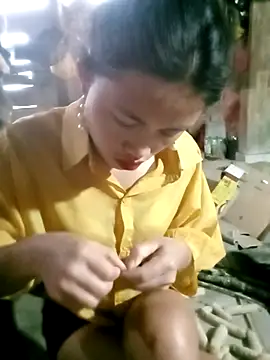 rubi bae online show from March 2026 12:04:01 AM