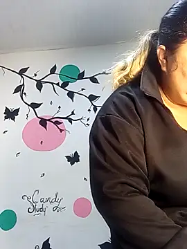 Snapshot of curvy_diva_ chatting on September 2025 11:10:01 AM curvy diva online show from September 2025 11:10:01 AM