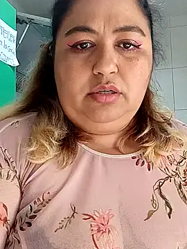 Snapshot of curvy_diva_ chatting on September 2025 01:12:02 PM curvy diva online show from September 2025 01:12:02 PM