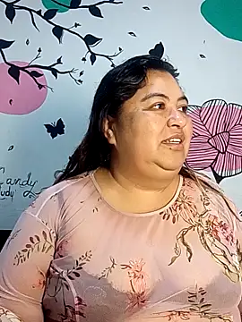 Snapshot of curvy_diva_ chatting on October 2025 11:21:02 AM curvy diva online show from October 2025 11:21:02 AM