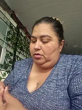 Snapshot of curvy_diva_ chatting on November 2025 09:48:02 PM curvy diva online show from November 2025 09:48:02 PM