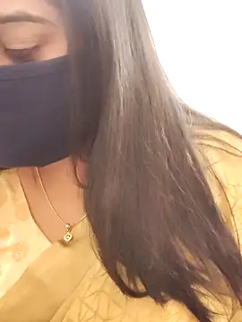 saritha29 online show from December 2025 05:07:02 PM