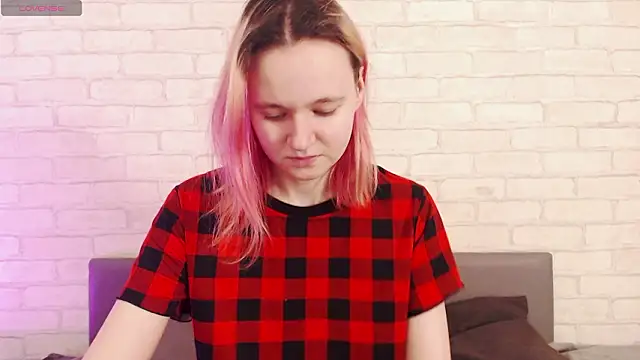 Ericha Stone online show from February 2026 07:51:02 AM