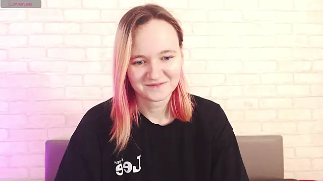 Ericha Stone online show from February 2026 06:26:01 AM