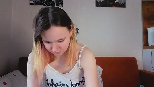 Ericha Stone online show from July 2026 01:52:01 AM