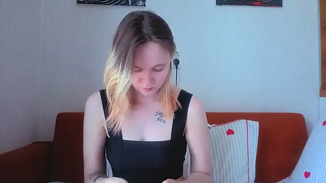 Ericha Stone online show from July 2026 07:35:02 AM