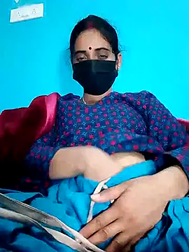 Pahadi couple online show from December 2025 05:42:01 PM