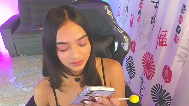 Snapshot of Gia_flame_ chatting on September 2025 05:33:01 AM Gia flame  online show from September 2025 05:33:01 AM