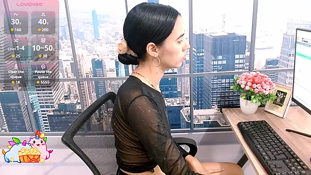 Snapshot of vanesa19_ chatting on October 2025 01:52:01 PM vanesa19 online show from October 2025 01:52:01 PM
