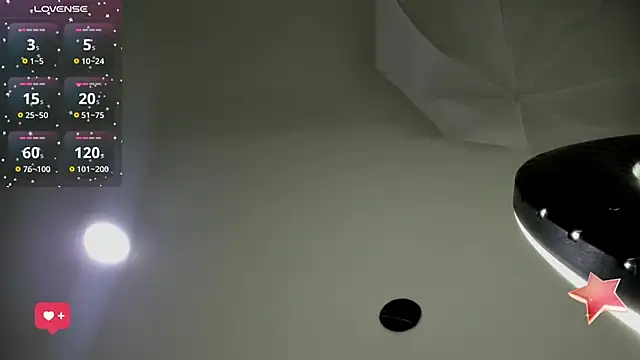 Emilywillis8 online show from September 2025 12:43:02 PM