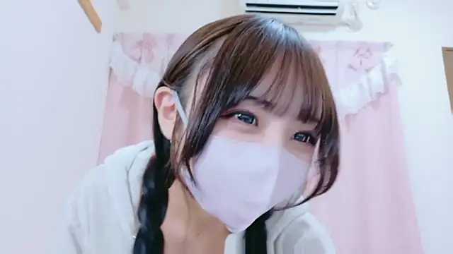 Snapshot of Mashiro-chan chatting on December 2025 09:36:01 AM Mashiro-chan online show from December 2025 09:36:01 AM