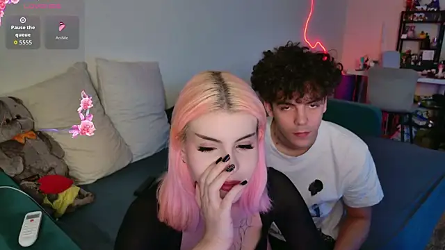 Snapshot of Alice18James chatting on September 2025 06:31:02 PM Alice18James online show from September 2025 06:31:02 PM