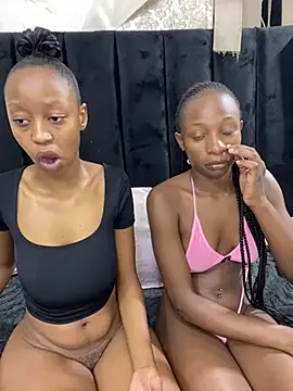 Snapshot of SexyPetitex25 chatting on February 2026 07:47:02 PM SexyPetitex25 online show from February 2026 07:47:02 PM