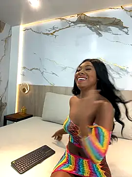 Snapshot of emily_browne chatting on November 2025 07:24:01 PM emily browne online show from November 2025 07:24:01 PM