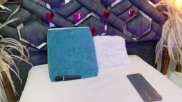 Snapshot of Madison_03 chatting on September 2025 05:44:02 AM Madison 03 online show from September 2025 05:44:02 AM