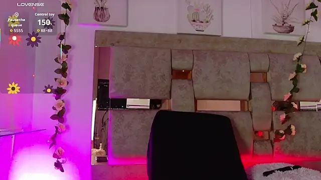 Snapshot of Madison_03 chatting on October 2025 05:07:02 AM Madison 03 online show from October 2025 05:07:02 AM